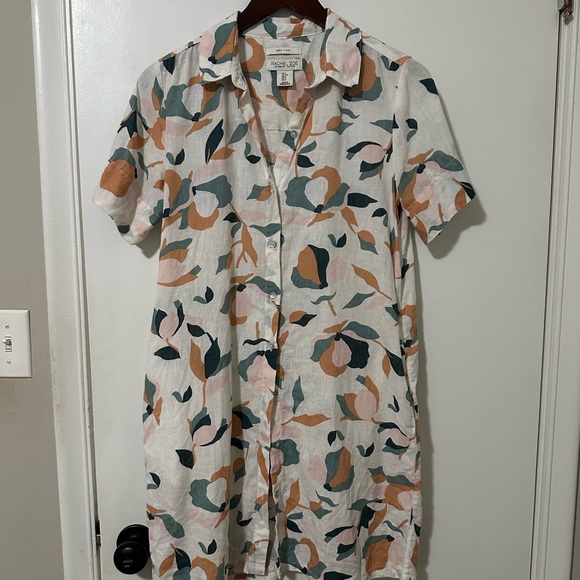 Rachel Zoe Other - Rachel Zoe White Button-Front Shirt Dress with Pink, Green, and Tan Floral Print